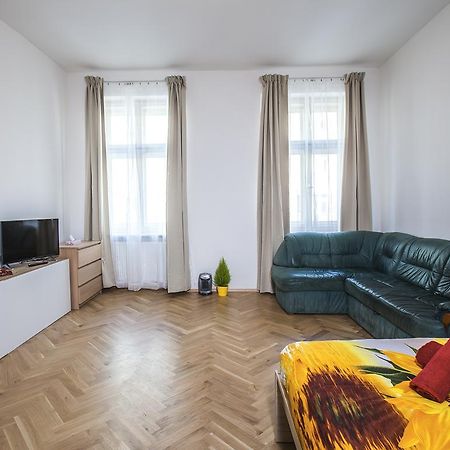 Beautiful Central Apartment Thámova Praga Exterior foto