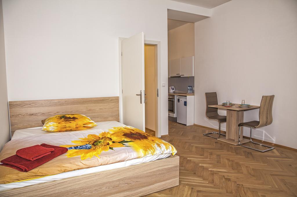 Beautiful Central Apartment Thámova Praga Exterior foto